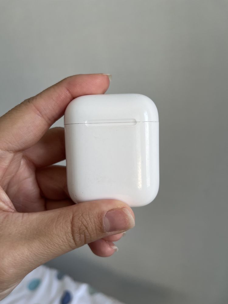 AirPods 1 поколения оригинал