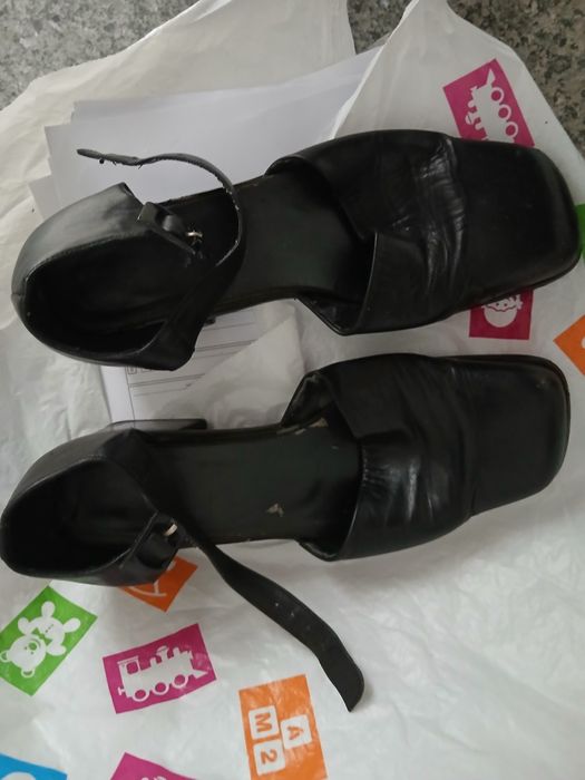 Дамски обувки ,цвят - черен