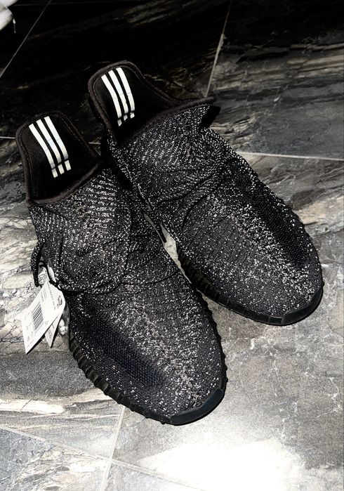 Yeezy 350 v2 reflective impecabile!!