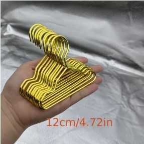 Златни малки закачалки за дрешките на вашият любимец 10бр.