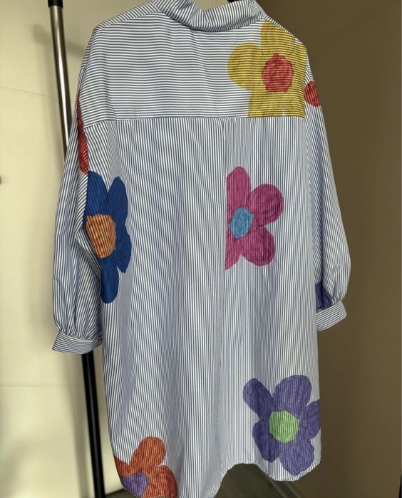 Дамска риза туника с цветя М-Л размер