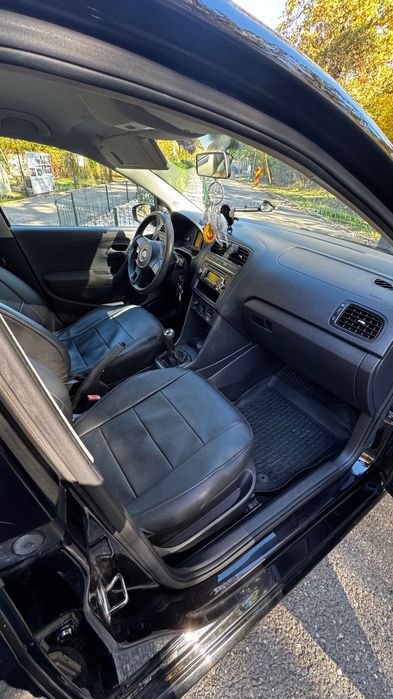 VW polo 2011  1.2 benzină