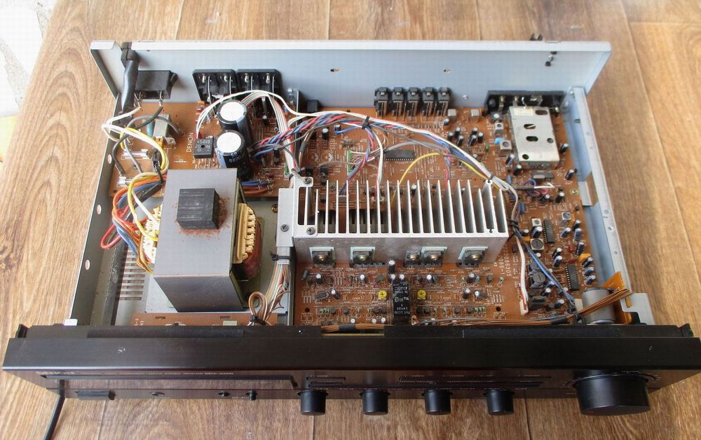 Denon DRA-335R. Receiver de clasă. Ca nou. Made in Japan. Preț fix !