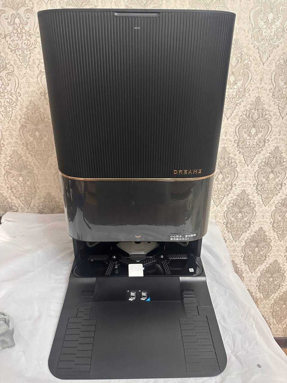 Робот пылесос Dreame X30 ultra, НОВЫЙ.