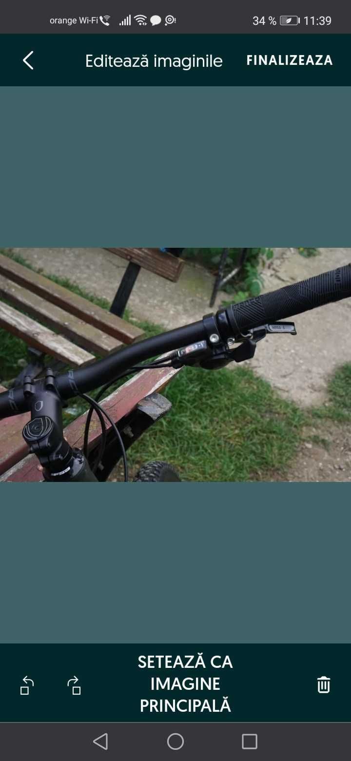 Vând bicicleta montain bike