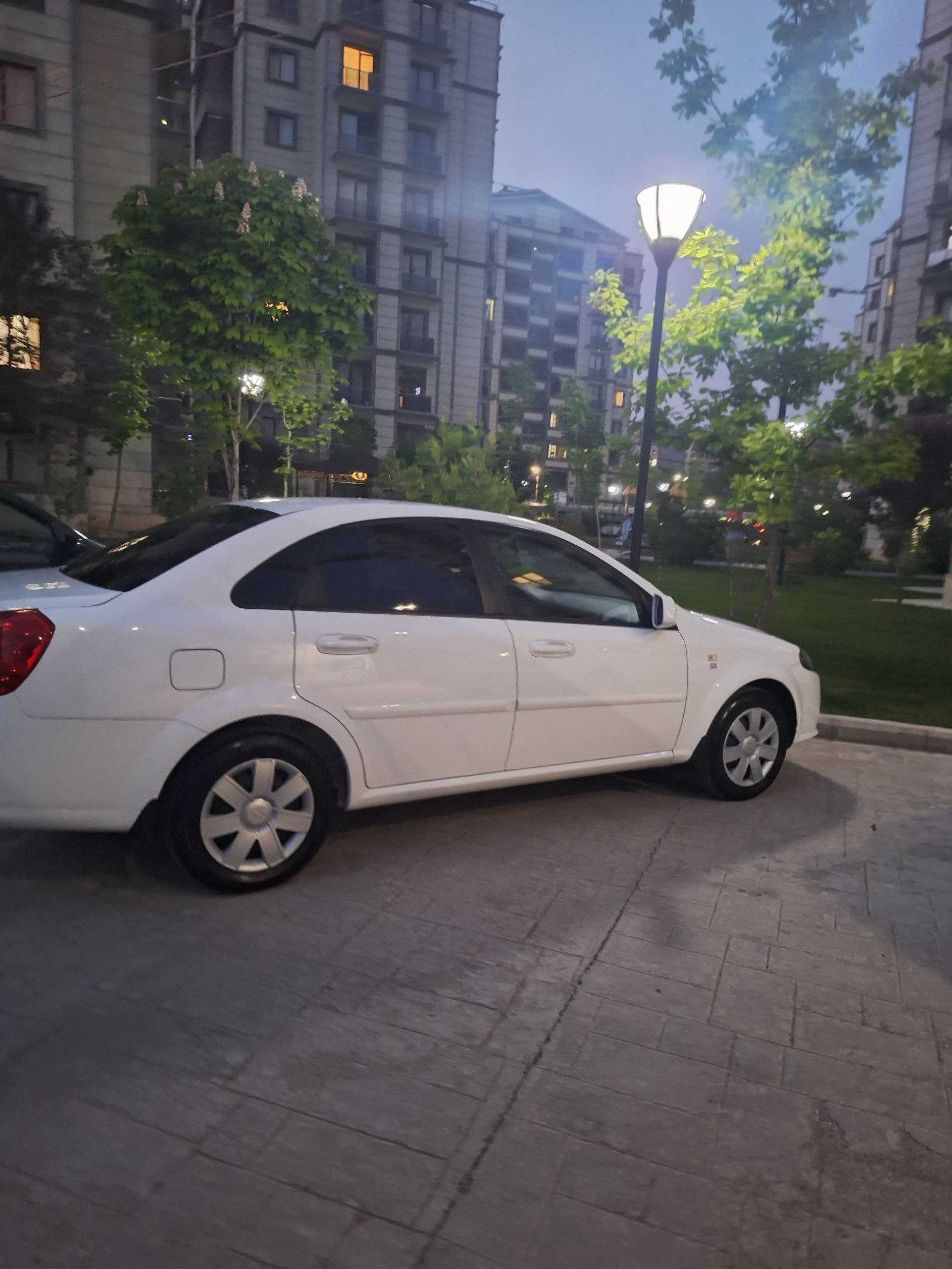 Срочно продам: Gentra Chevrolet (2022) своя машина