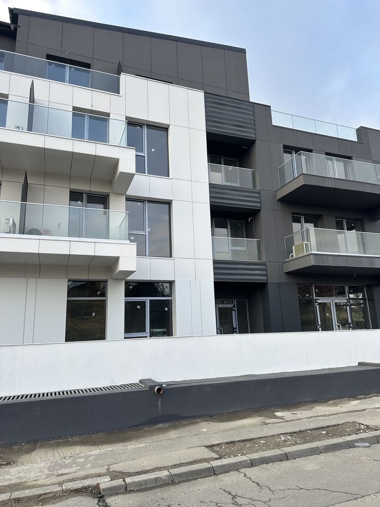 Apartament 2 camere cu loc de parcare subteran