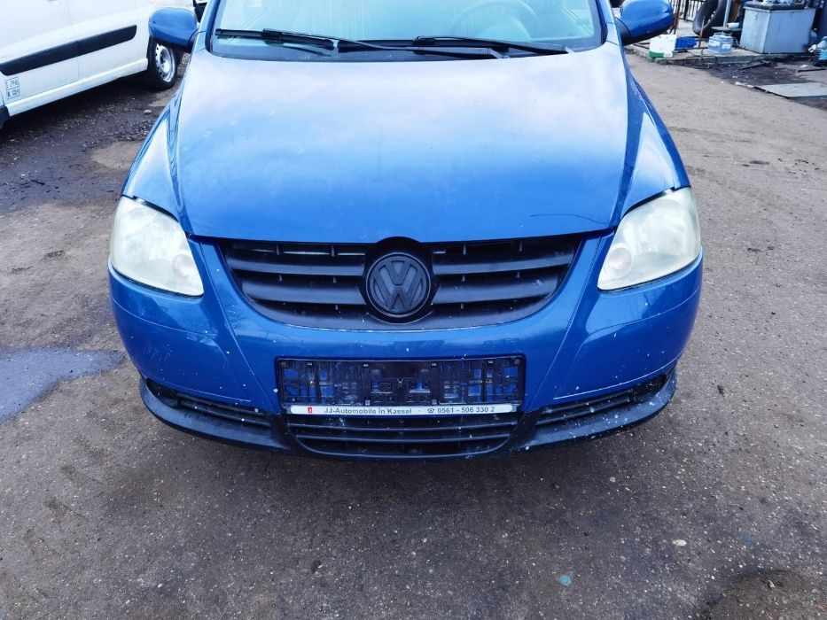 Dezmembrez Volkswagen Fox 1.2 benzina an 2006 cod motor BMD