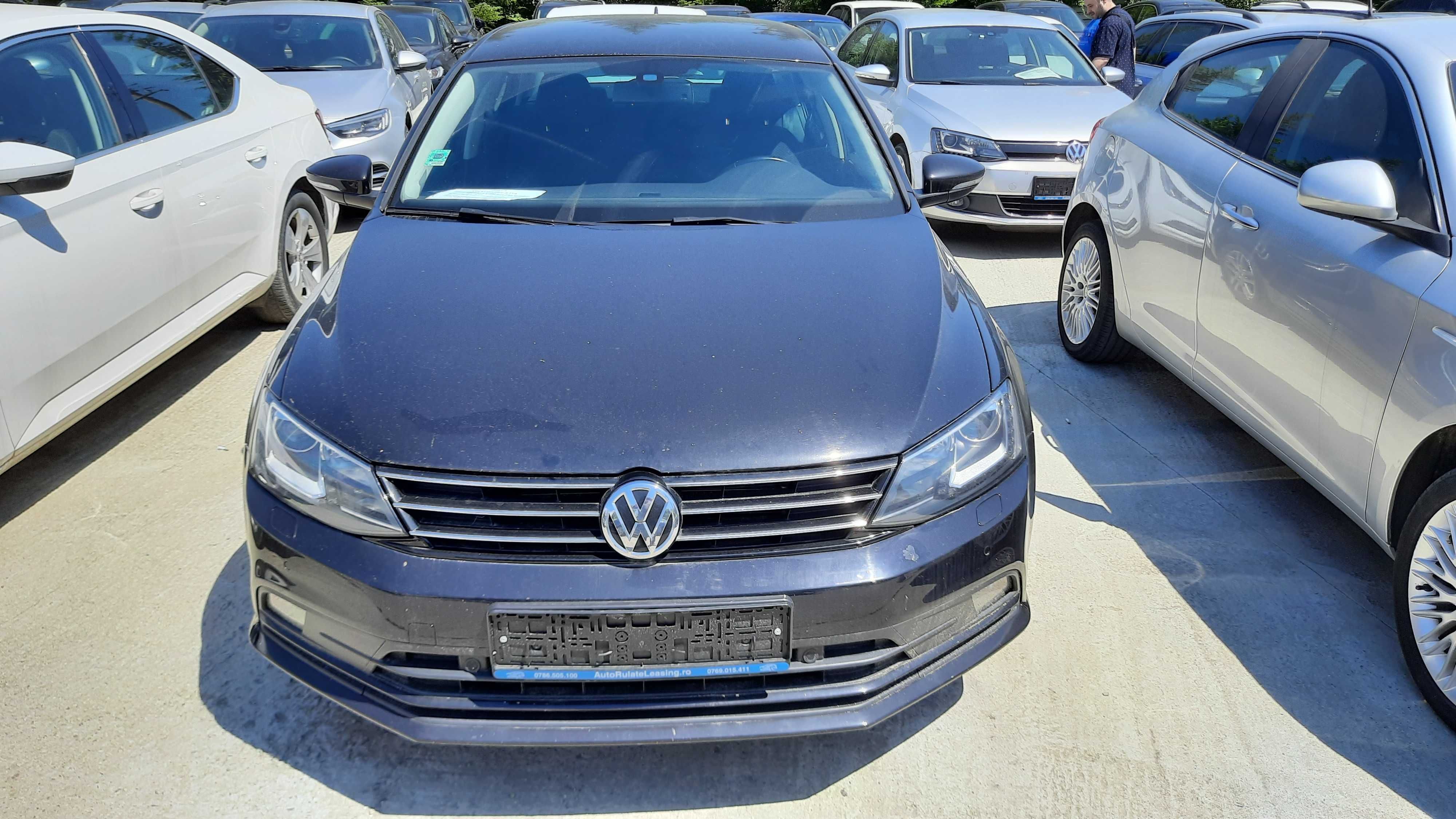 VW Jetta 2.0 TDI, 150 CP, cutie manuala