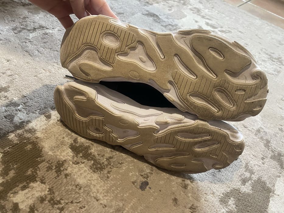 Adidasi Nike React Vision