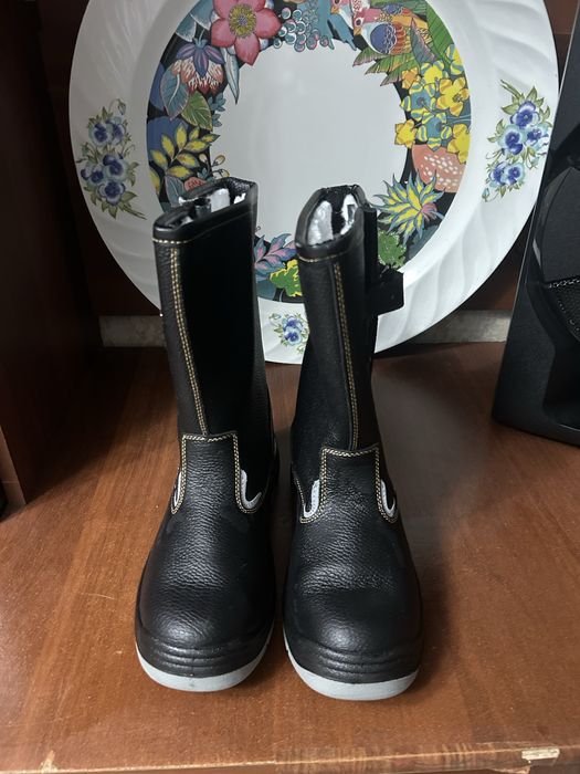 Сапоги спец зима.