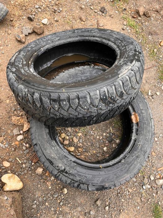 Зимние шины с шипами 15 размера