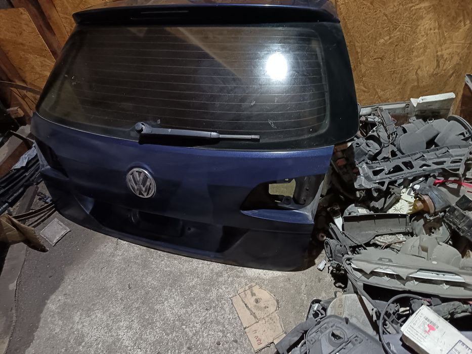 Haion Volkswagen Passat B7  break albastru