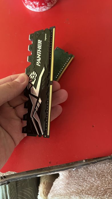 2 placute de ram drr4 8x2=16