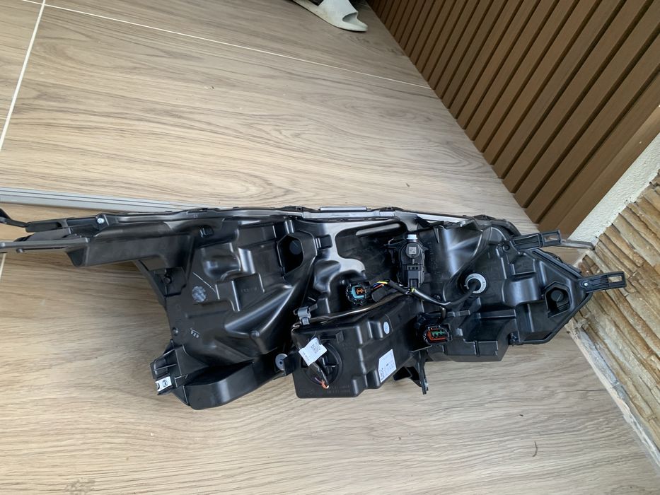 Far dreapta/stanga Nissan Qashqai an 2021/2022/2023/2024/2025