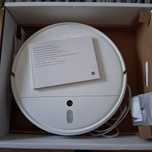 Прахосмукачка робот Xiaomi Mi Robot Vacuum mop - почти неизползвана
