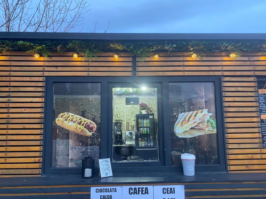 Vand container cafenea