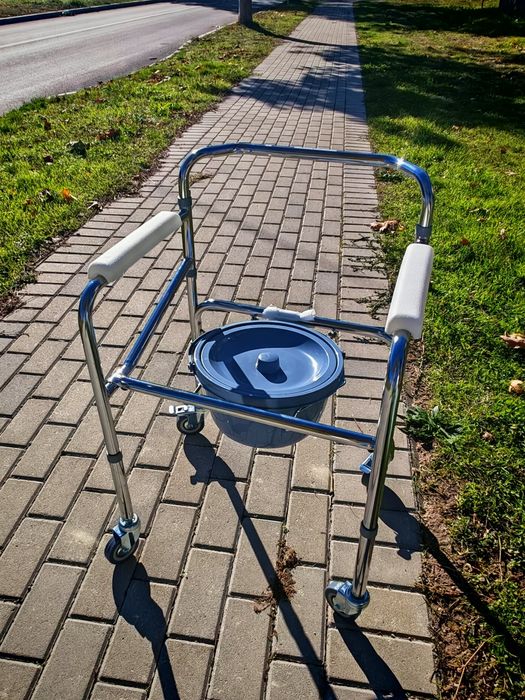 Тоалетен стол за възрастни тоалетна гърне