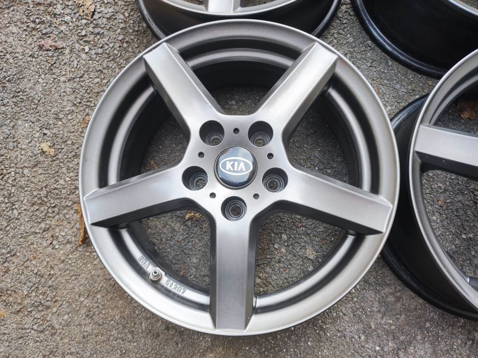 Хюндай; Киа – 16 цола 5x114,3; 4 бр. лети джанти, цвят графит