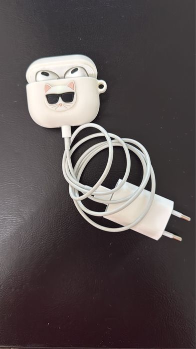 Casti airpods 3 cu husa cadou