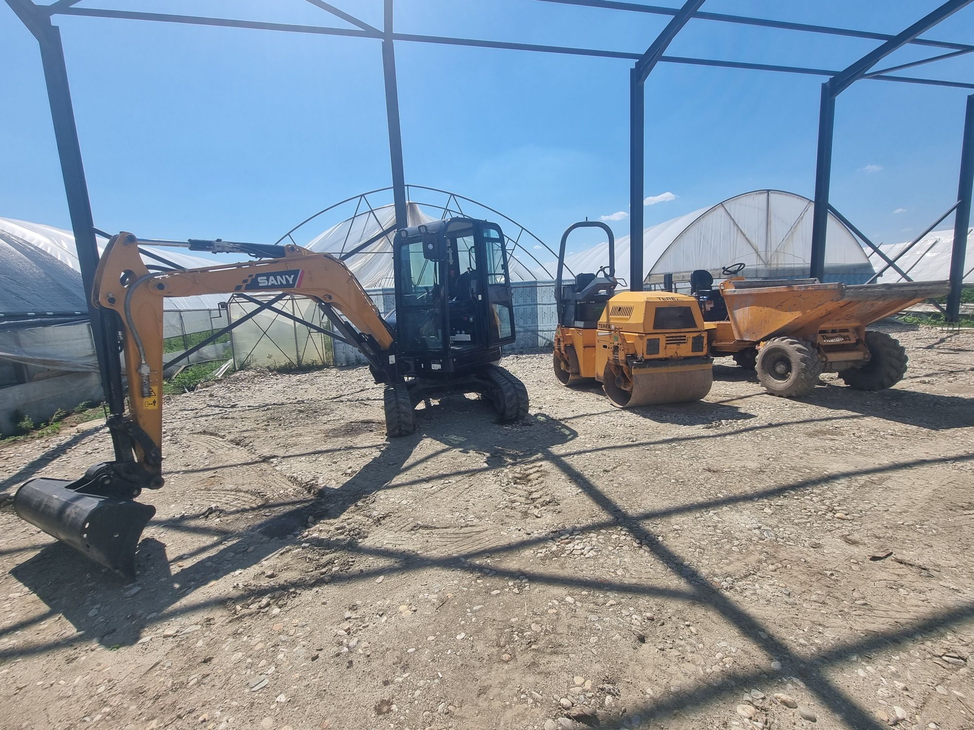 Inchiriez & Execut Lucrari Excavator , Compactor,  Dumper, Basculante