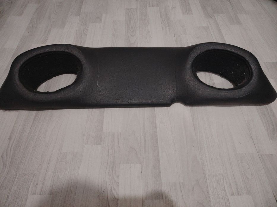 Полка под задние колонки от спарка