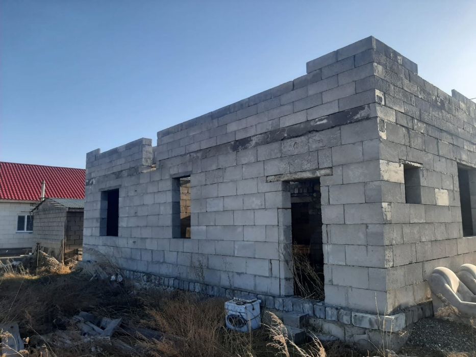 Продам недостроенный дом 11:11 по проекту мансард город мкр Черемушка