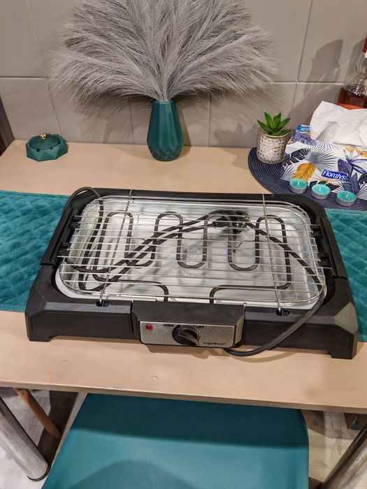 Grătar electric de masa 2000W