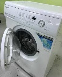 Мастер профессионал,огромный опыт в сервисах Lg и Samsung