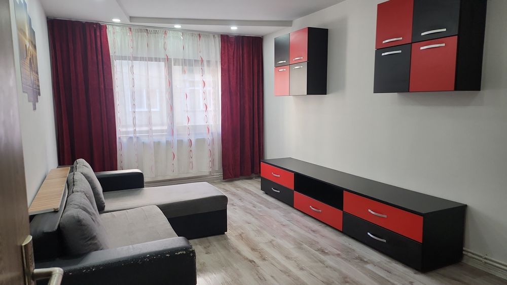 Închiriere apartament zona Fortuna