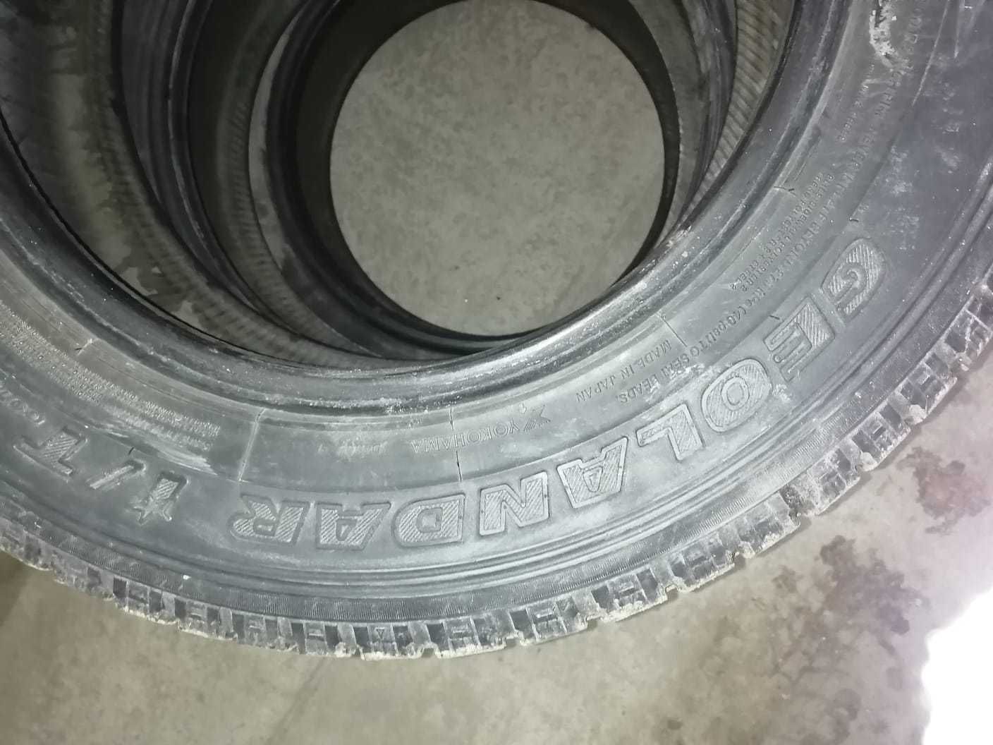 зимние шины Yokohama 245/65R17 липучка