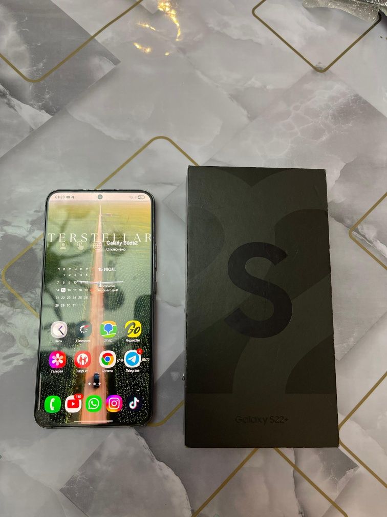 Samsung s22 plus
