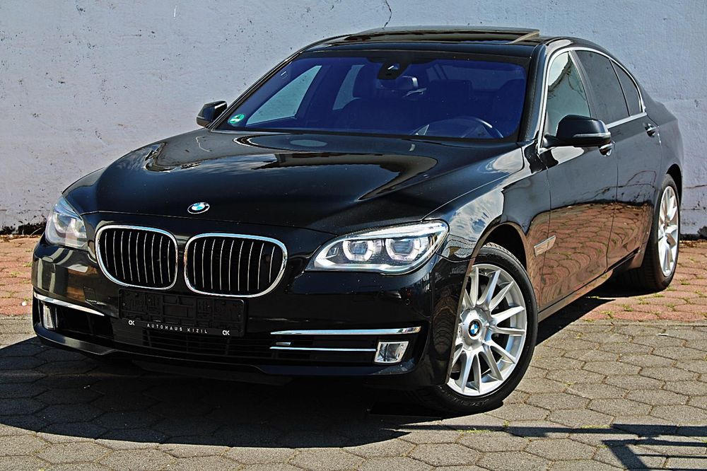 Piese auto BMW f02 f01 facelift 750i N63b44