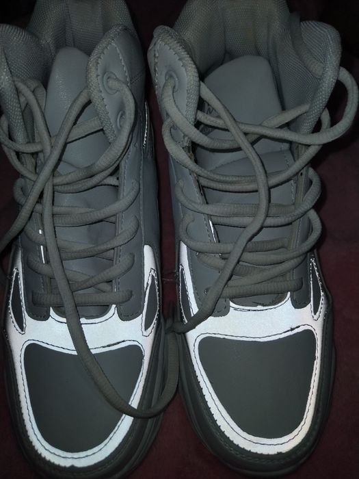 Krasoffka jenskiy fosforli