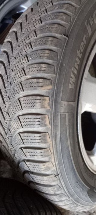 4 бр. зимни гуми Hankook с джанти 15 цола