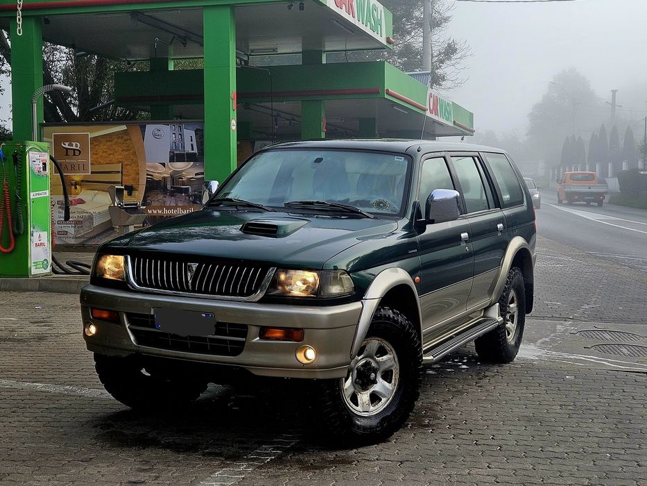 Mitubishi pajero sport 4x4