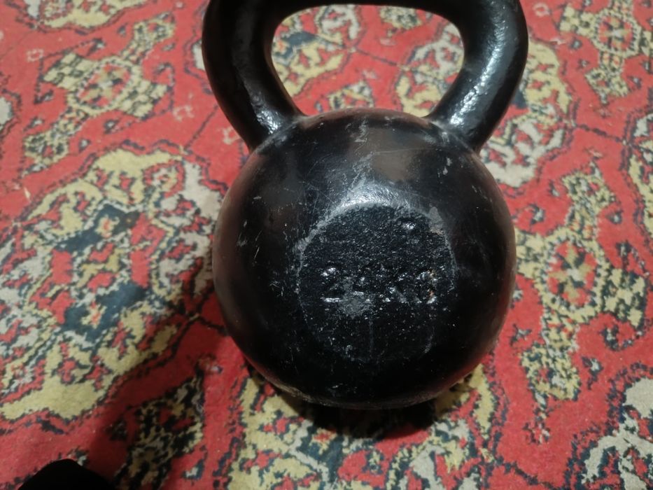 Продам Гирю 24 кг