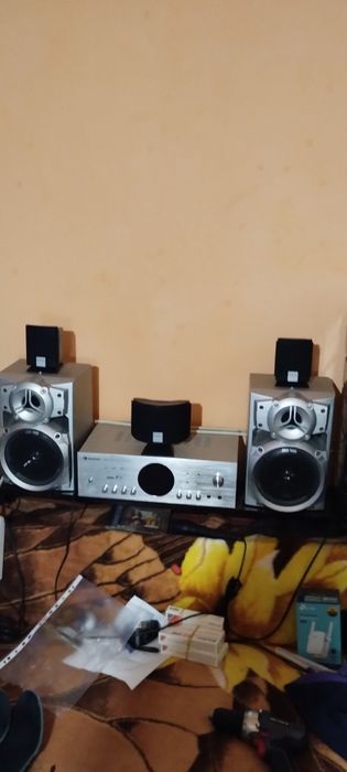 Amplificator cu 5 boxe