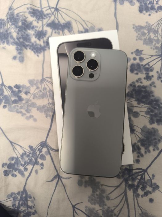 Vând s-au schimb iPhone 16 Pro Max 5G 512GB Natural Titanium