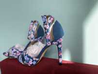 Едем Обувки с Висок Ток Аксел/Edem High Heel Sandals Axel Accessories