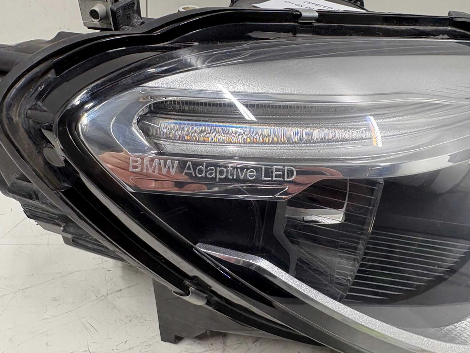 Десен фар Адаптивен Лед БМВ Ф06 Ф12 Ф13 Фейслифт