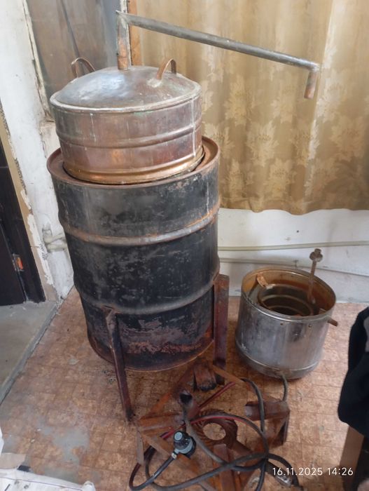 Продавам Меден казан