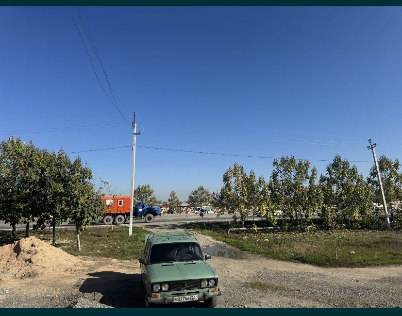Продается участок 25 соток,Супер,вдоль дороги