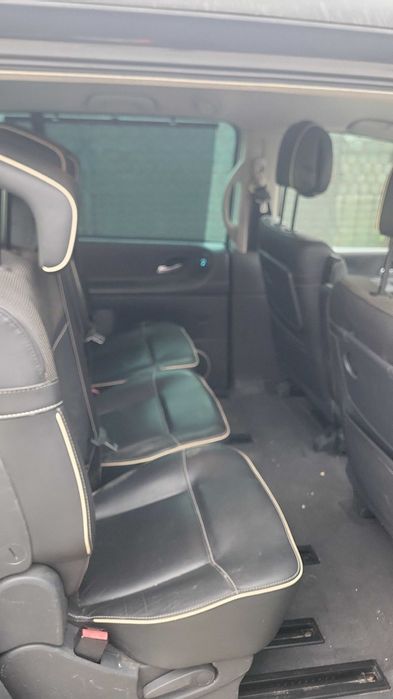 Renault Espace 7 locuri