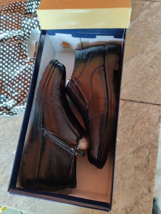 Продам сапоги мужские демисезонные.