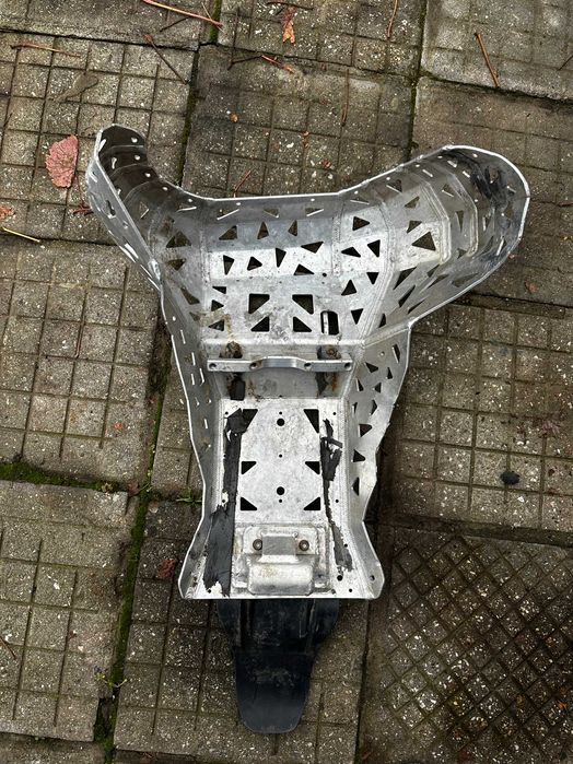 Гард за гайда/двигател KTM/HUSQVARNA 250/300