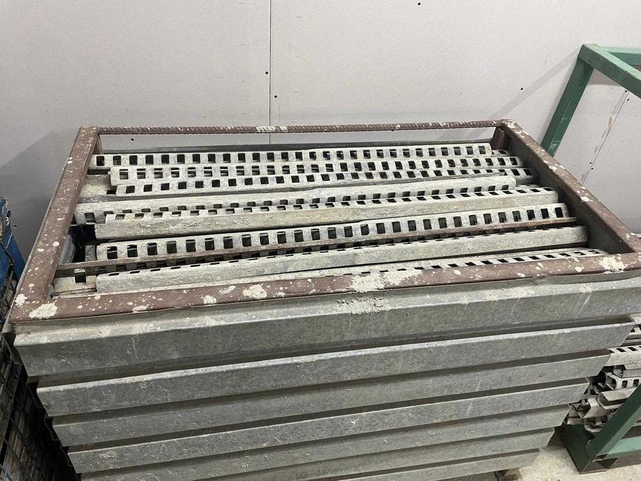 Inchiriem Panouri cofraj Doka, Popi metalici, Schela completa