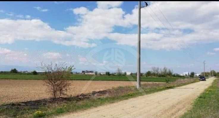 Продава се Парцел в с. Труд, Област Пловдив - 8898 кв.м за 8 €/кв.м - Снимка #1