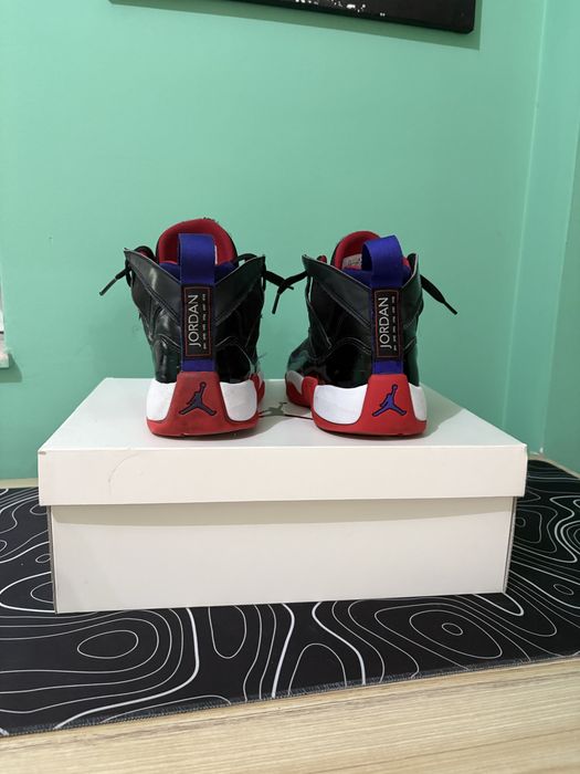Високи обувки Jordan