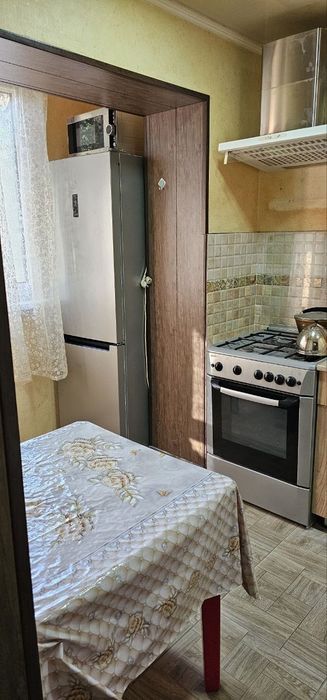 Сдаётся Чиланзар 24 квартал 1 комнатная Грузинка